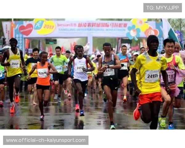国内马拉松赛事报名爆满，跑者热情高涨，国内马拉松比赛报名